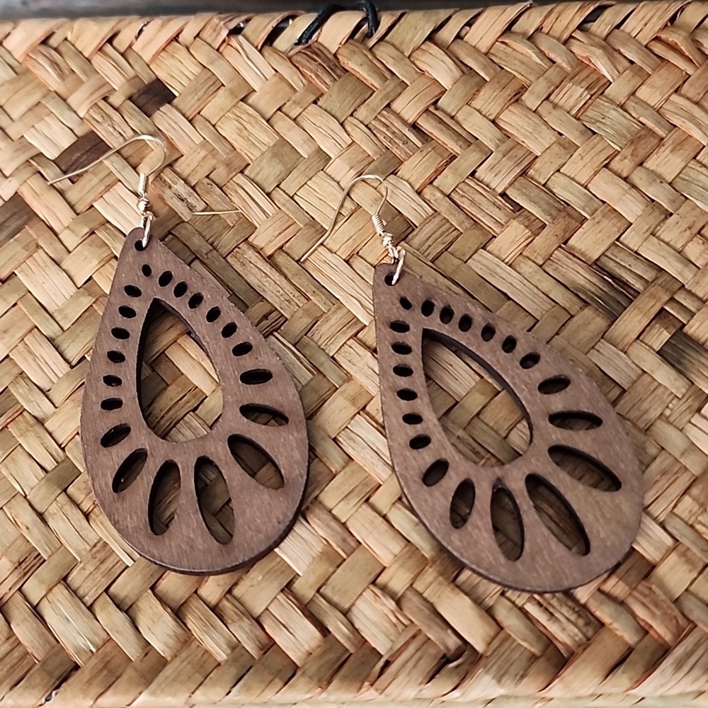BOHO WOOD Cutout Teardrop  Earrings